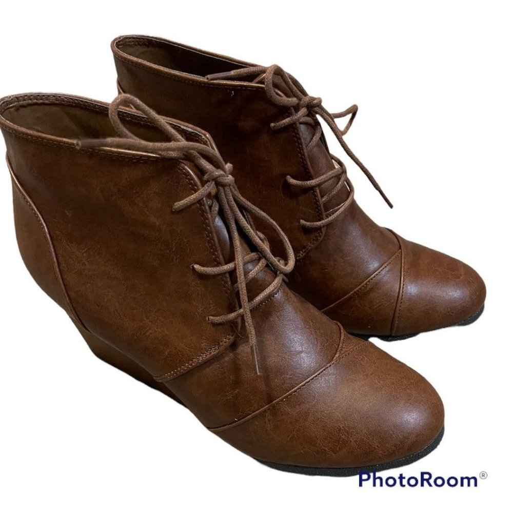 Laides  wedge fashion booties 11‎